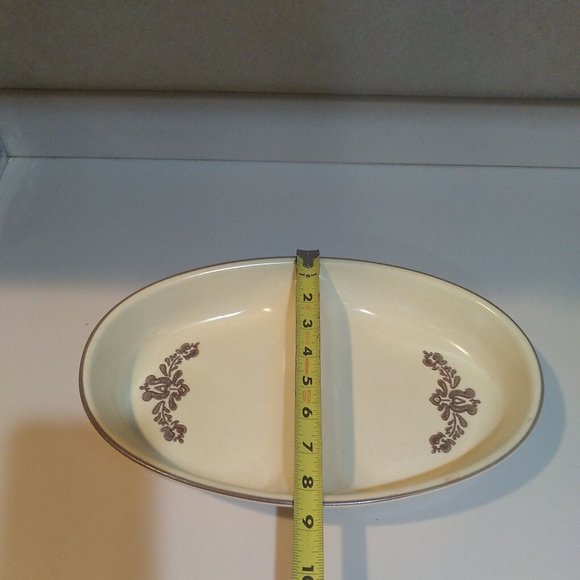 Vintage Pfaltzgraff Village Stoneware Dinnerware Divided Serving Dish 13” - Picture 10 of 10